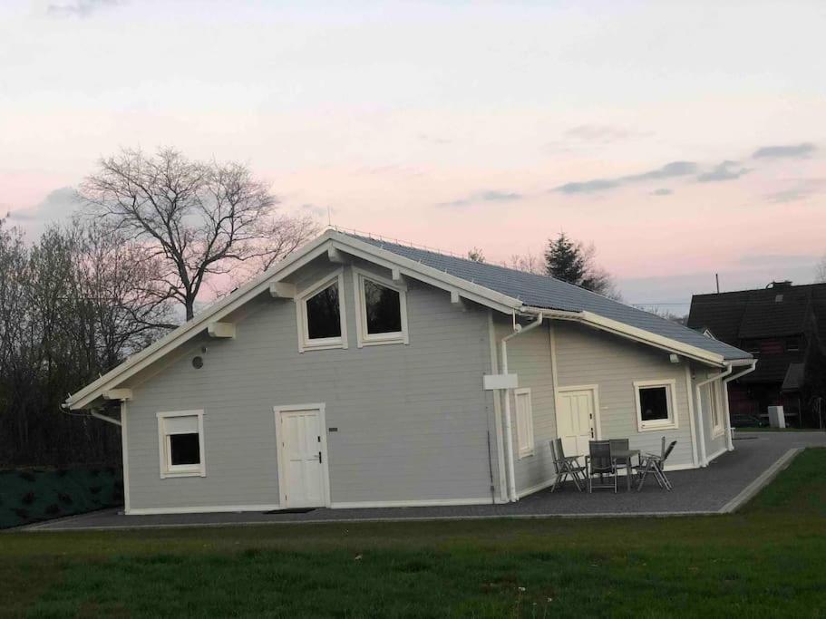 Babiogorska Perelka W Skandynawskim Stylu Z Sauna I Kominkiem Jordanow Exterior photo