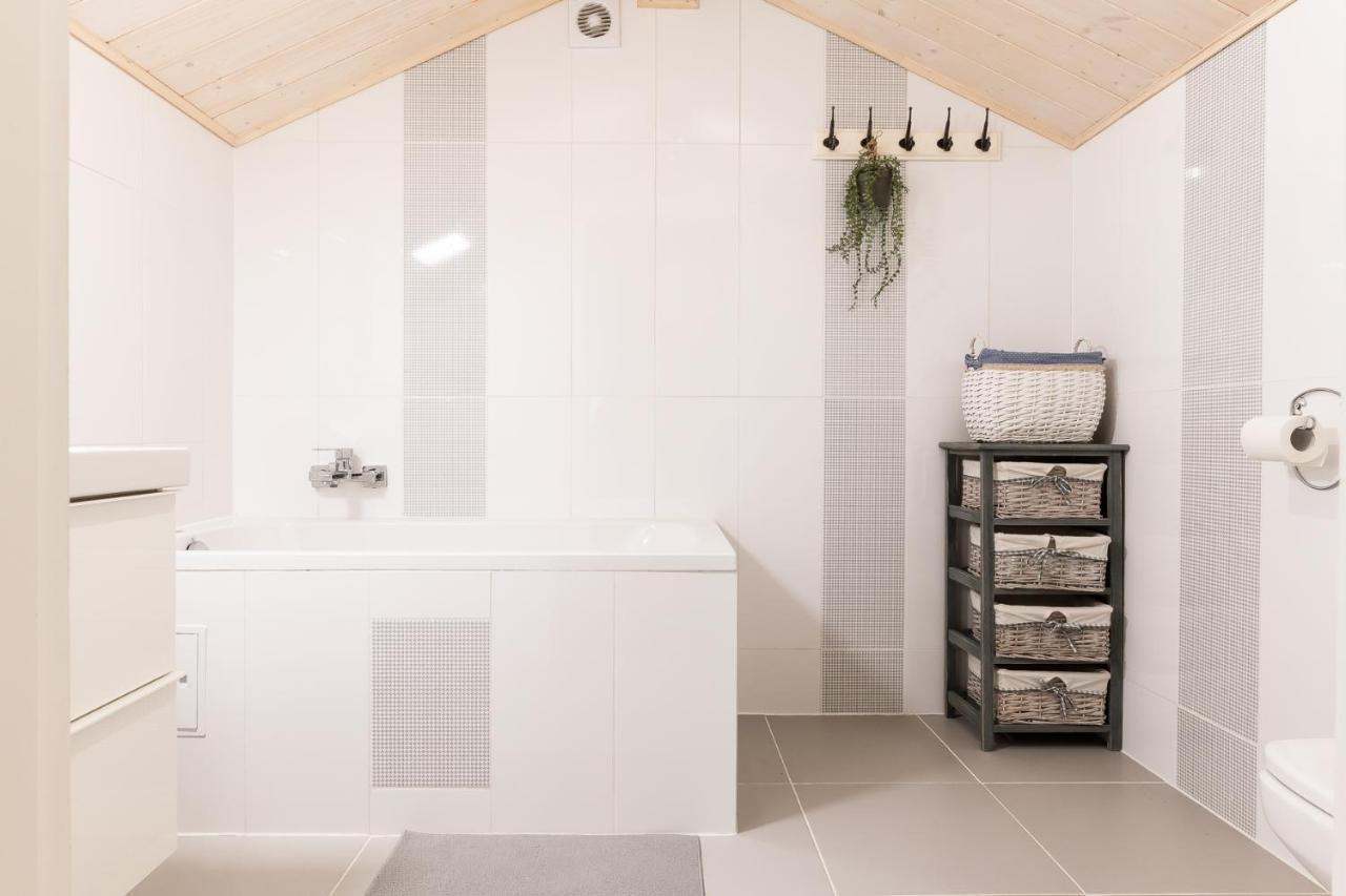 Babiogorska Perelka W Skandynawskim Stylu Z Sauna I Kominkiem Jordanow Exterior photo